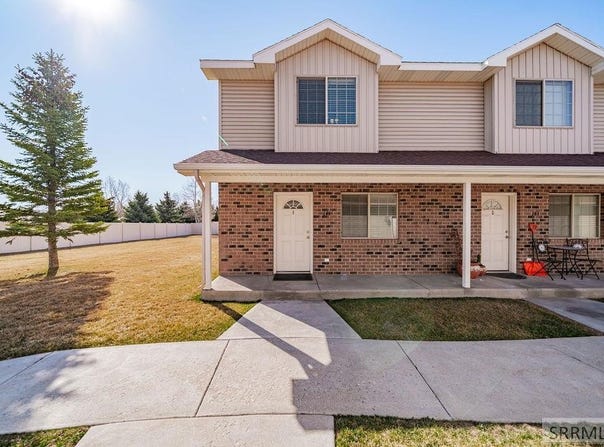 141 Robison Drive, Ammon, ID 83406