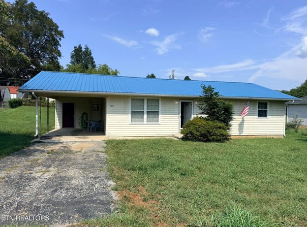 163 Sun Lane, LaFollette, TN 37766