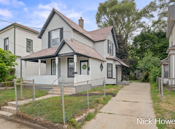 1050 Lafayette Avenue SE, Grand Rapids, MI 49507