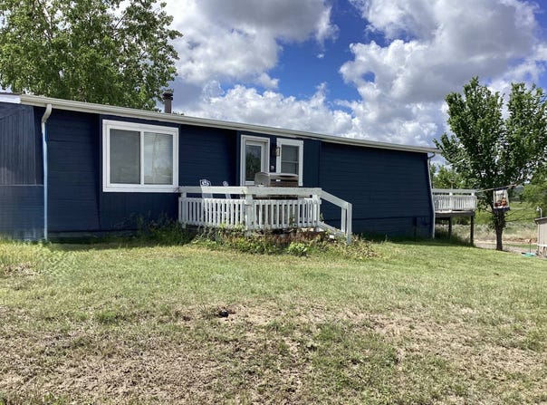 70  Albee's 3, Lewellen, NE 69147