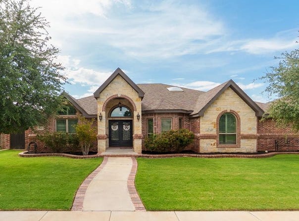 2907 Chelsea Place, Midland, TX 79705