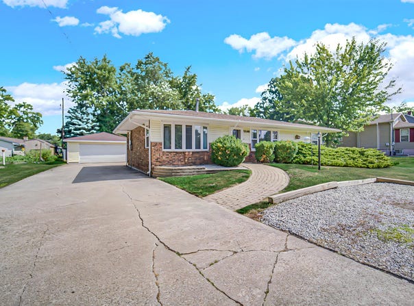 5598 Stone Avenue, Portage, IN 46368