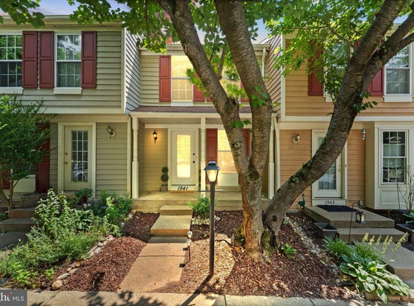 1941 SAGEWOOD LANE, RESTON, VA 20191