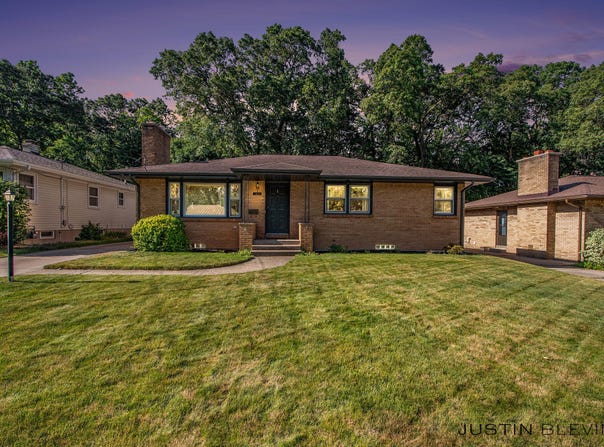 1538 10th Street NW, Grand Rapids, MI 49504