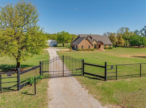 104 Stotts Road, McLoud, OK 74851