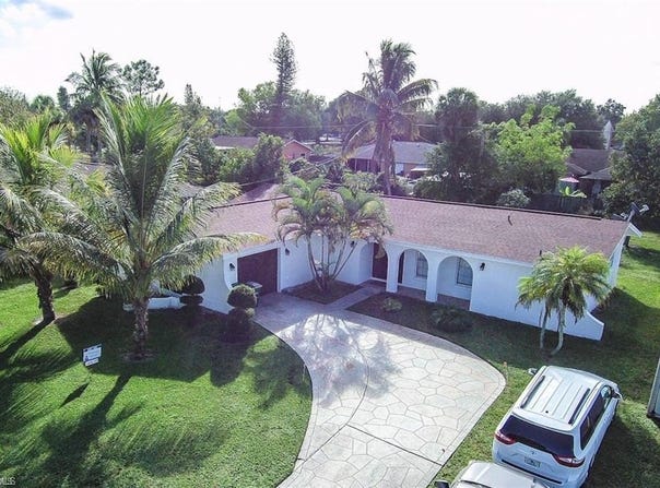 4544 22nd, NAPLES, FL 34116