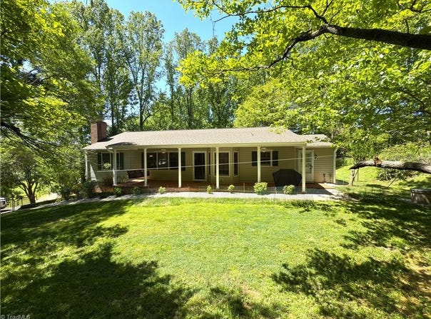 191 Valleyview Street, Elkin, NC 28621