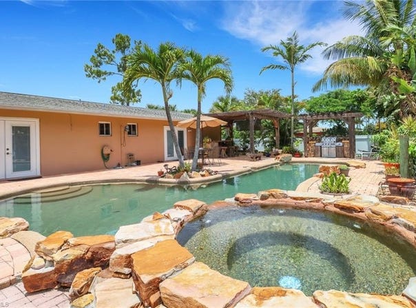 2112 45th, NAPLES, FL 34116
