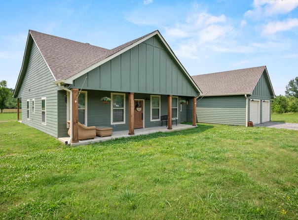 1421 Hancock Road, Jasper, TN 37347