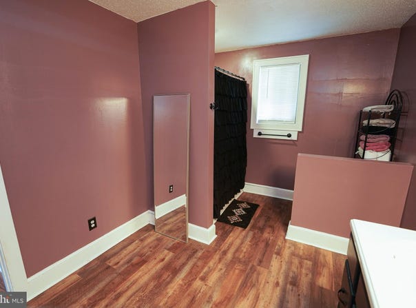 1500 LAUREL DRIVE, SALISBURY, MD 21804