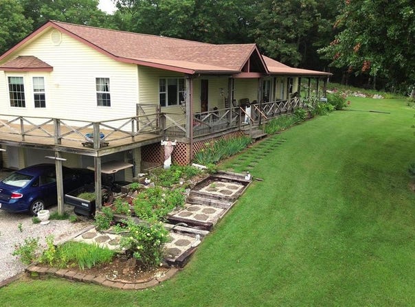 1020 Yates Chapel Road, Cecilia, KY 42724