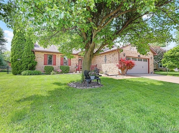 1722 Meadow Lane, Edwardsville, IL 62025