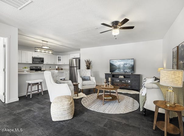 140 Railroad Ave, Kellogg, ID 83837