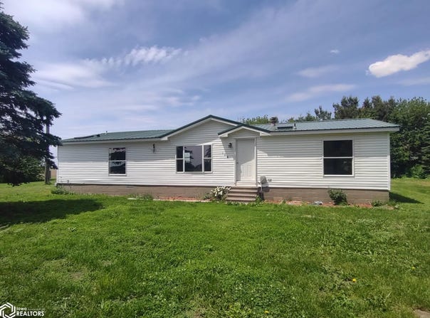 120 Evergreen Street, Raritan, IL 61471