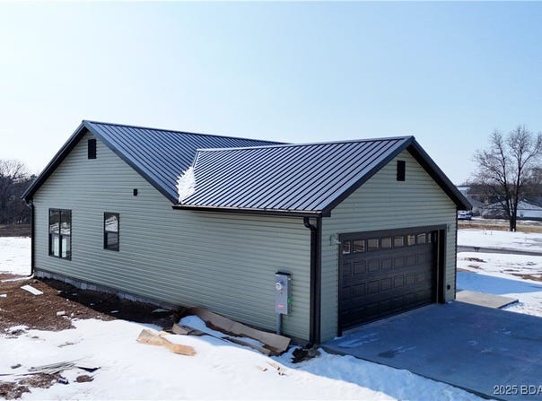 510 E 15th Street, Eldon, MO 65026
