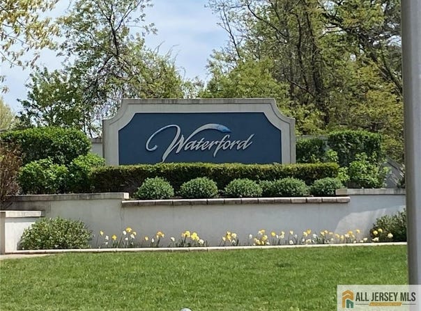 121 Waterford Drive, Edison, NJ 08817