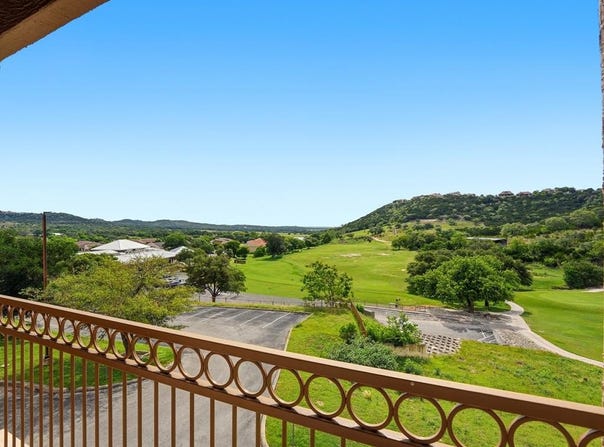 20 Tapatio Dr, Boerne, TX 78006