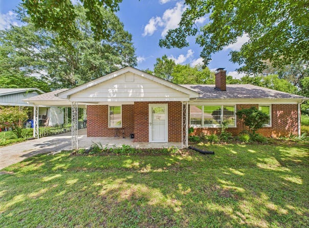 2232 Randolph St, Florence, AL 35630