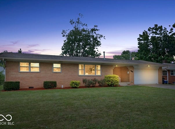210 Kentucky Avenue, Plainfield, IN 46168