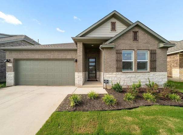 179 Grand Teton DR, Kyle, TX 78640