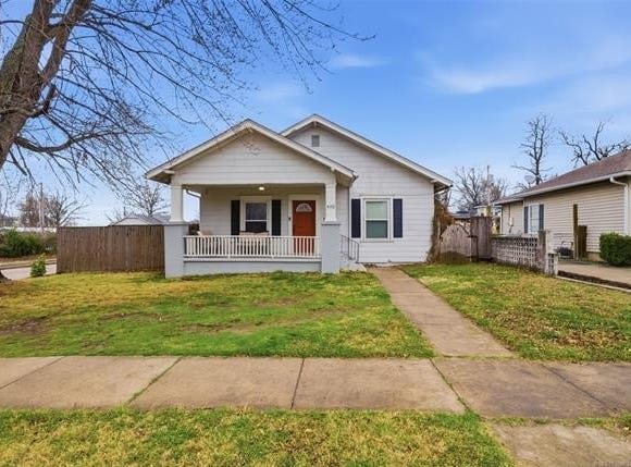 402 E 6th Street, Claremore, OK 74017