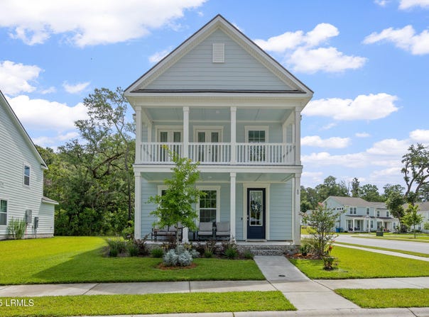 60 Backwater Street, Port Royal, SC 29906