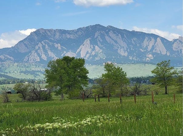 1085 S Cherryvale Rd, Boulder, CO 80303