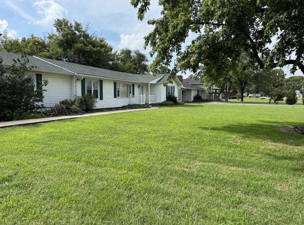 1301 North Douglas, Malden, MO 63863