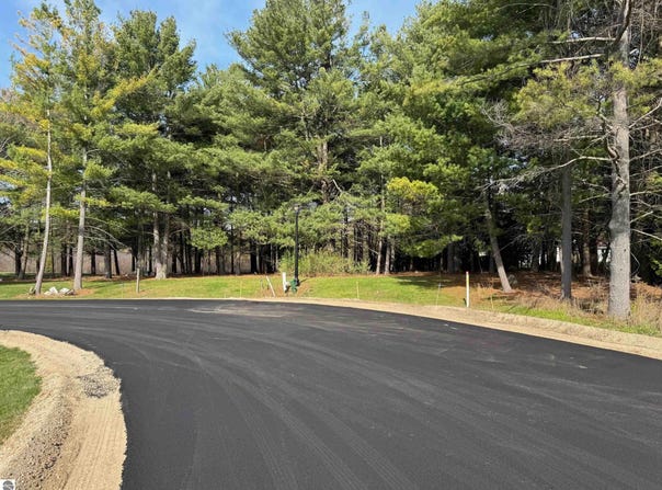Capa-Bran Terrace lot: 5, Elk Rapids, MI 49629