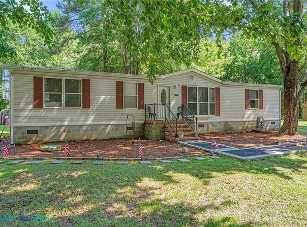 315 Blackberry Road, Reedville, VA 22539