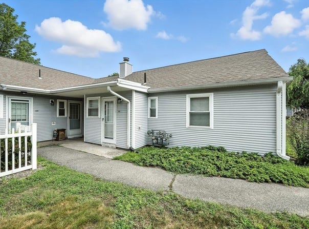 115 Andersen Rd, Chicopee, MA 01022