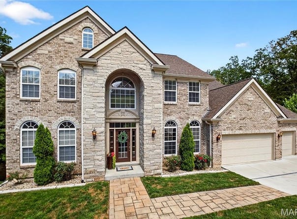 2657 Forest Glen Drive, Pacific, MO 63069