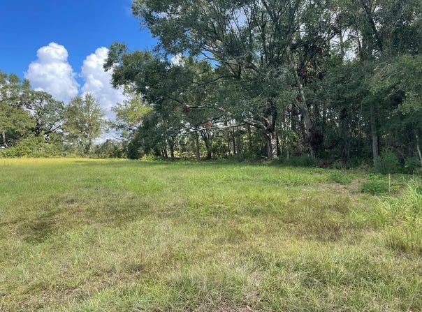1452d Caesar rd, Carriere, MS 39426
