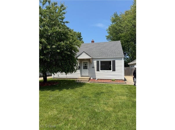 25771 Briardale Avenue, Euclid, OH 44132
