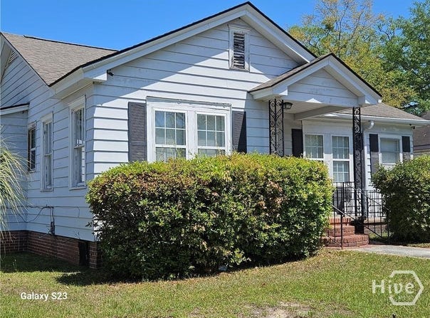 2010 Bolling Street, Savannah, GA 31404