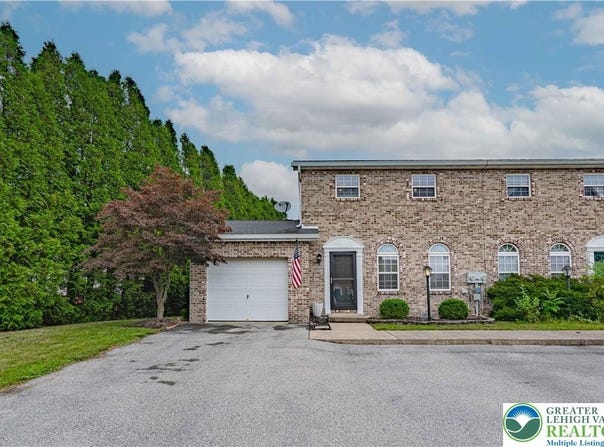 4943 Shawnee Court, North Whitehall Twp, PA 18078
