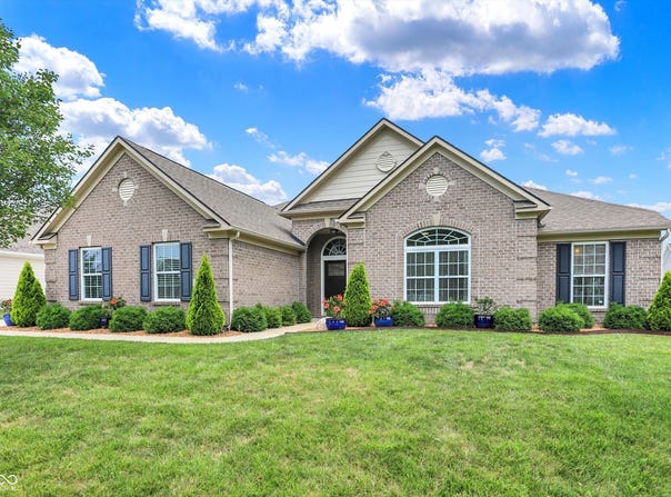 2593 Hadley Grove N Drive, Carmel, IN 46074
