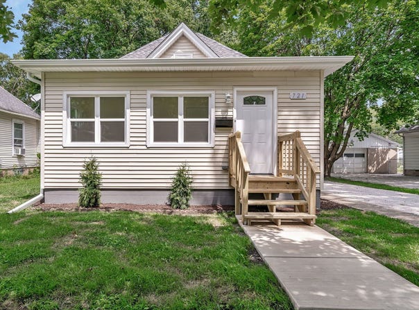 721 W South Street, Pontiac, IL 61764