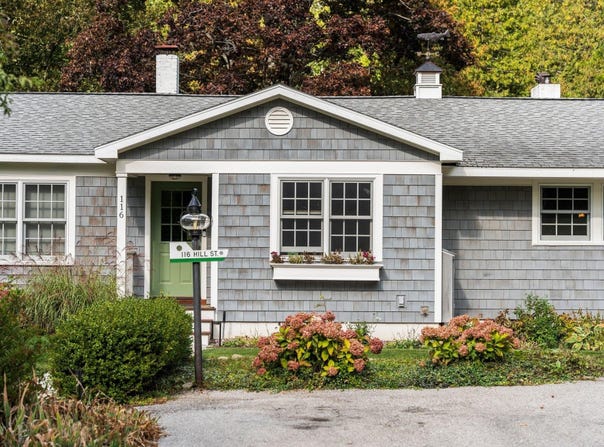116 W Hill Street, Leland, MI 49654