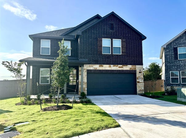 131 Holzinger Bnd, Bastrop, TX 78602