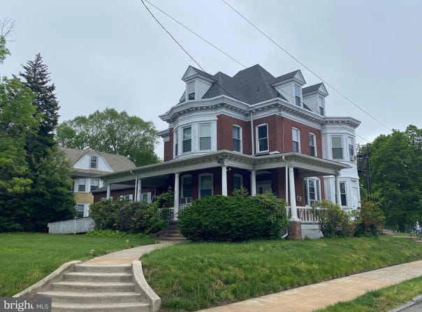 301 E 19TH ST, CHESTER, PA 19013