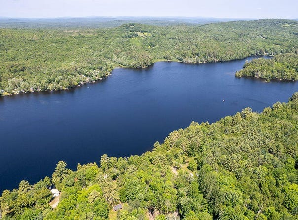 42 Tall Pines Road, Hartland, ME 04943