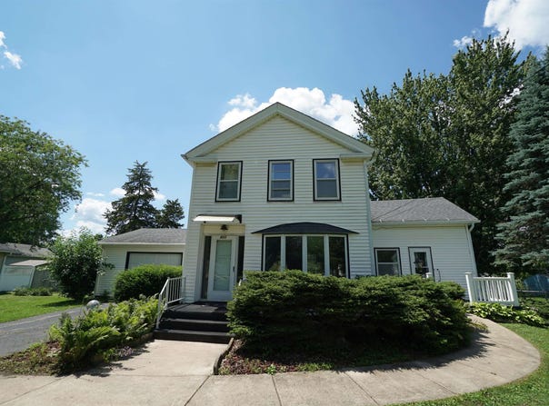 511 S Water, WARREN, IL 61087