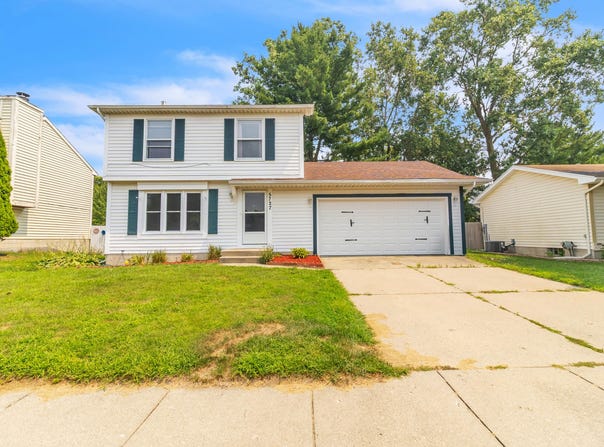 5727 Laporte Drive, Lansing, MI 48911