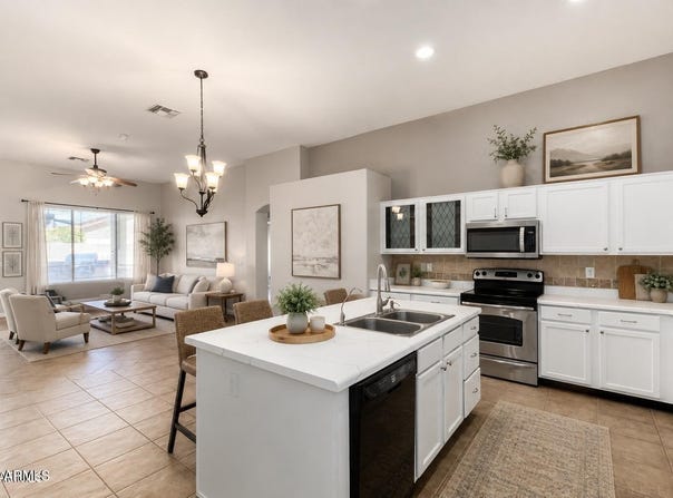 3798 S SETON Avenue, Gilbert, AZ 85297