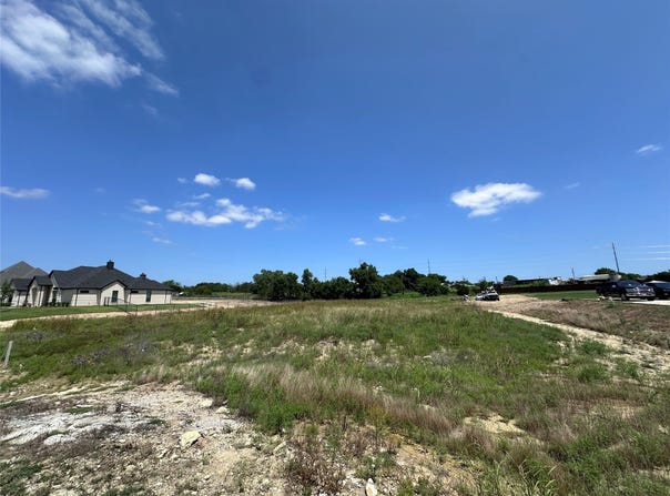 170 Coalson Crossing, Azle, TX 76020