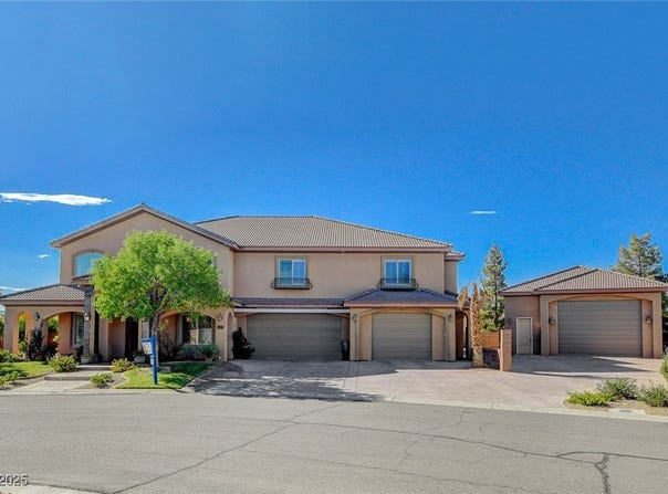 1182 Thomas Bay Circle, Logandale, NV 89021