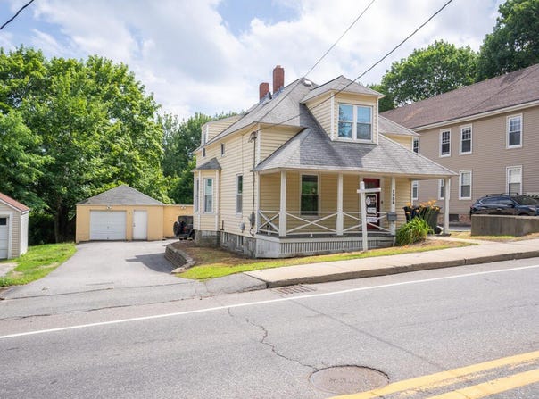 1238 Broadway, South Portland, ME 04106