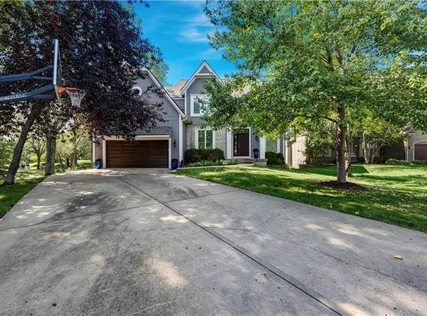 14018 ASH Street, Overland Park, KS 66224