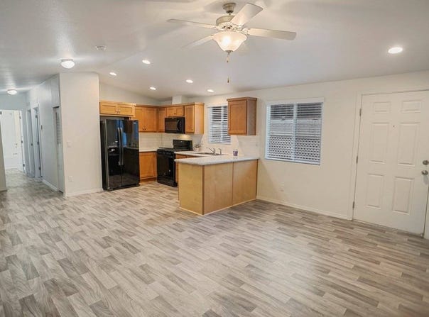 23500 The Old Road, Newhall, CA 91321